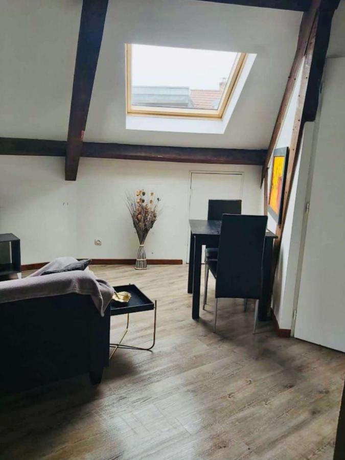 Superbe Appartement Cocooning Proche Des Thermes Виттель Экстерьер фото